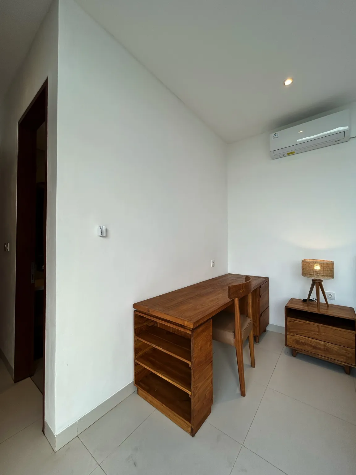 Elite-Property Villa Baru Kedungu 3 Br – Santiku5